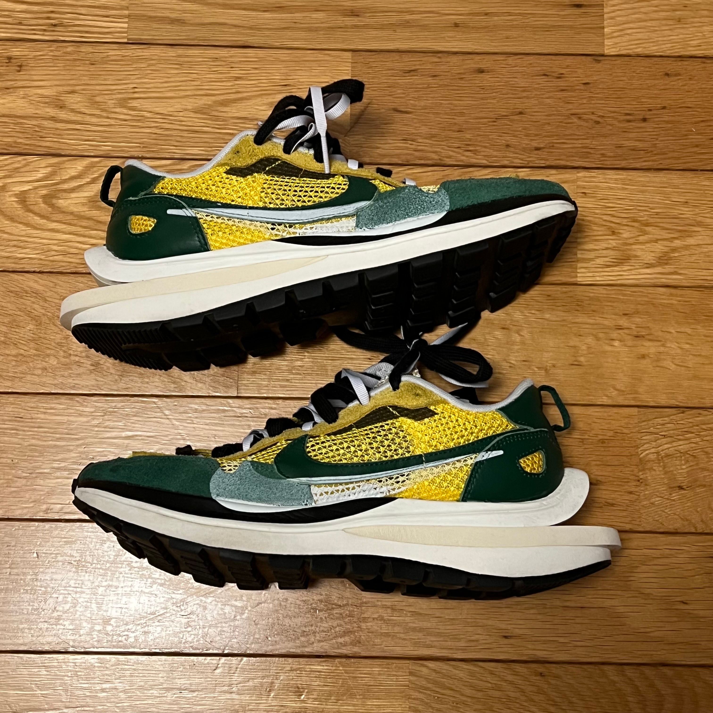 sacai × Nike Vapor Waffle "Tour Yellow/Stadium Green-Sail"