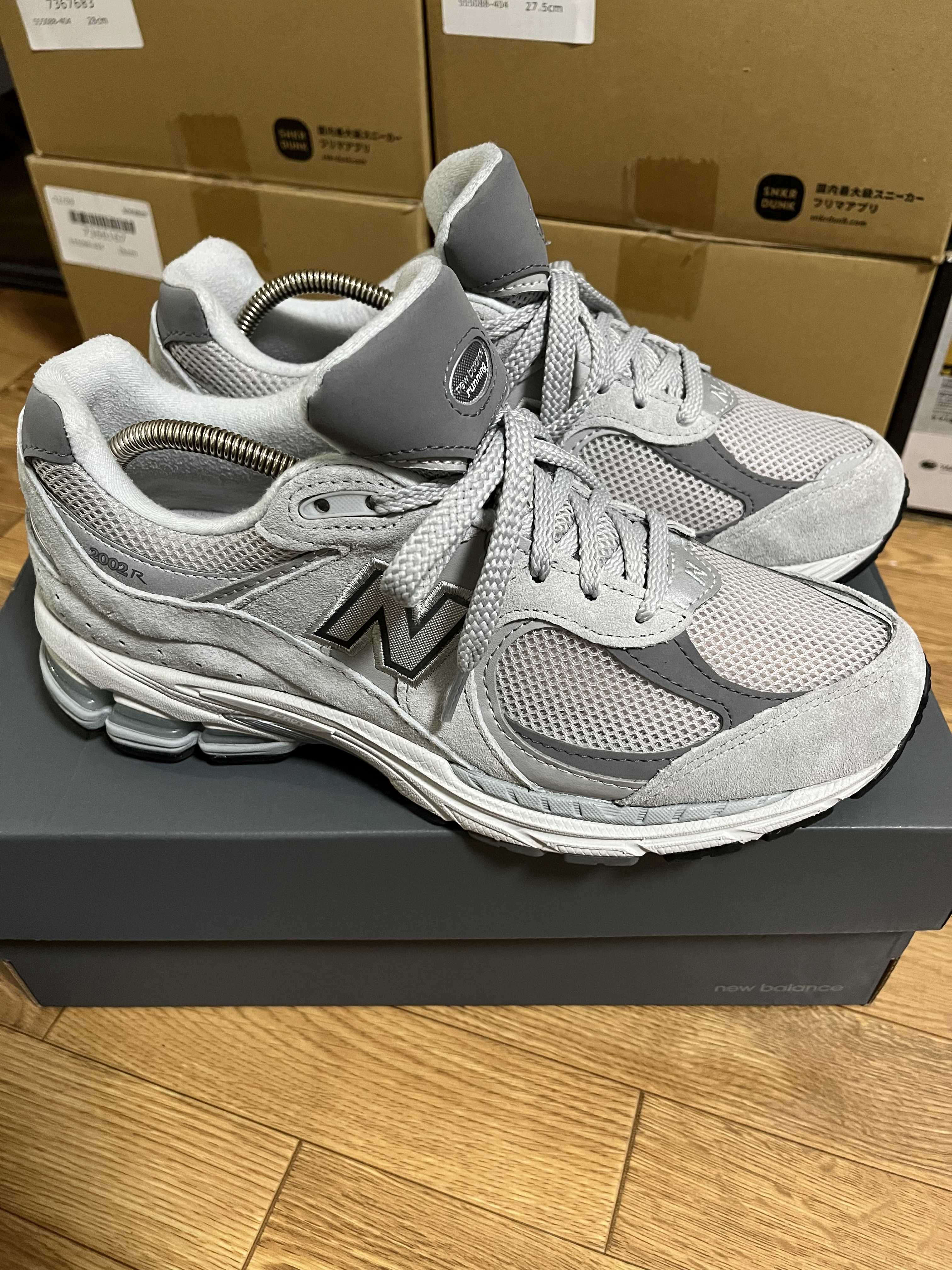 New Balance 2002R "Gray"