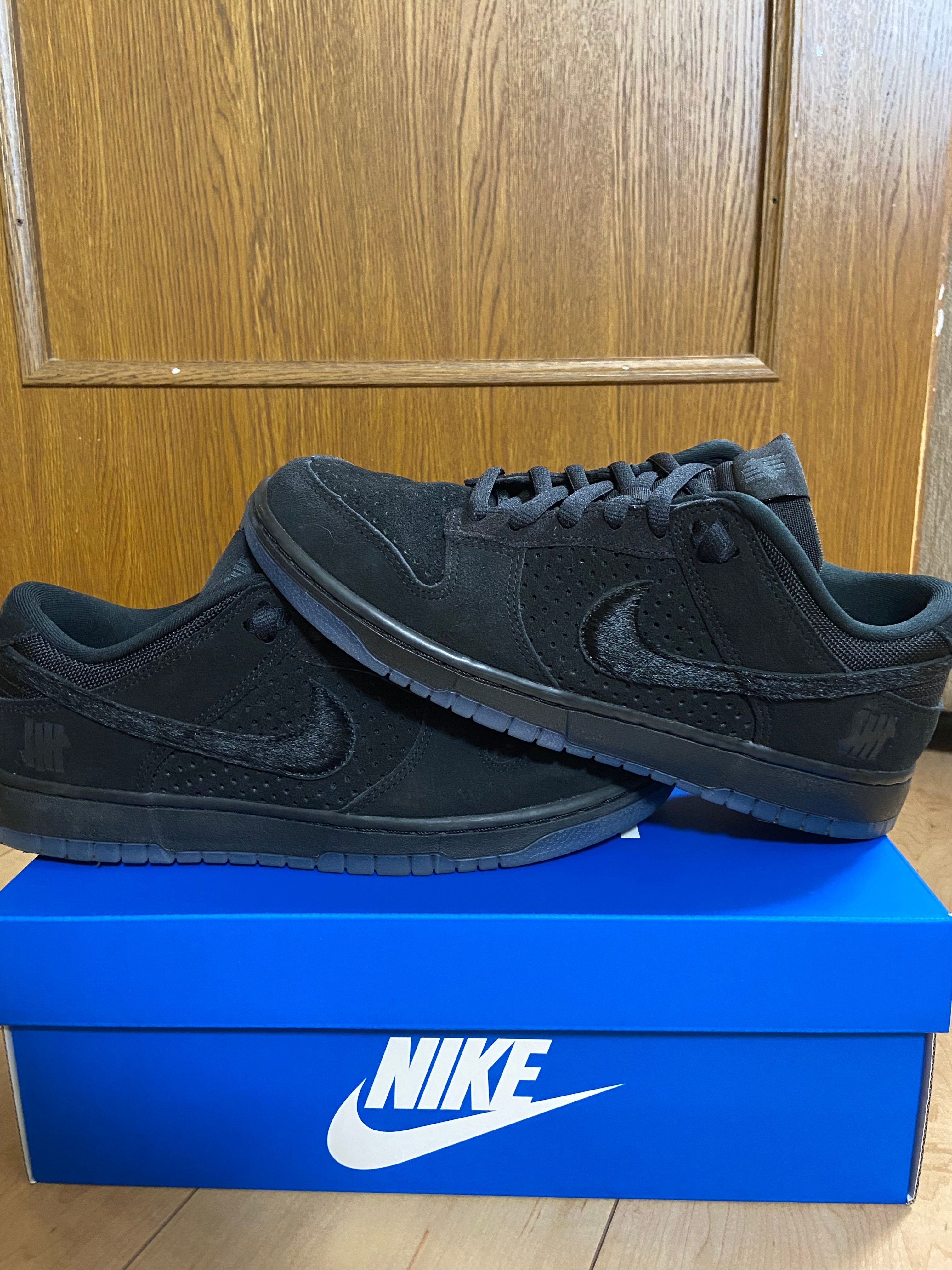 UNDEFEATED × Nike Dunk Low SP "5 ON IT"