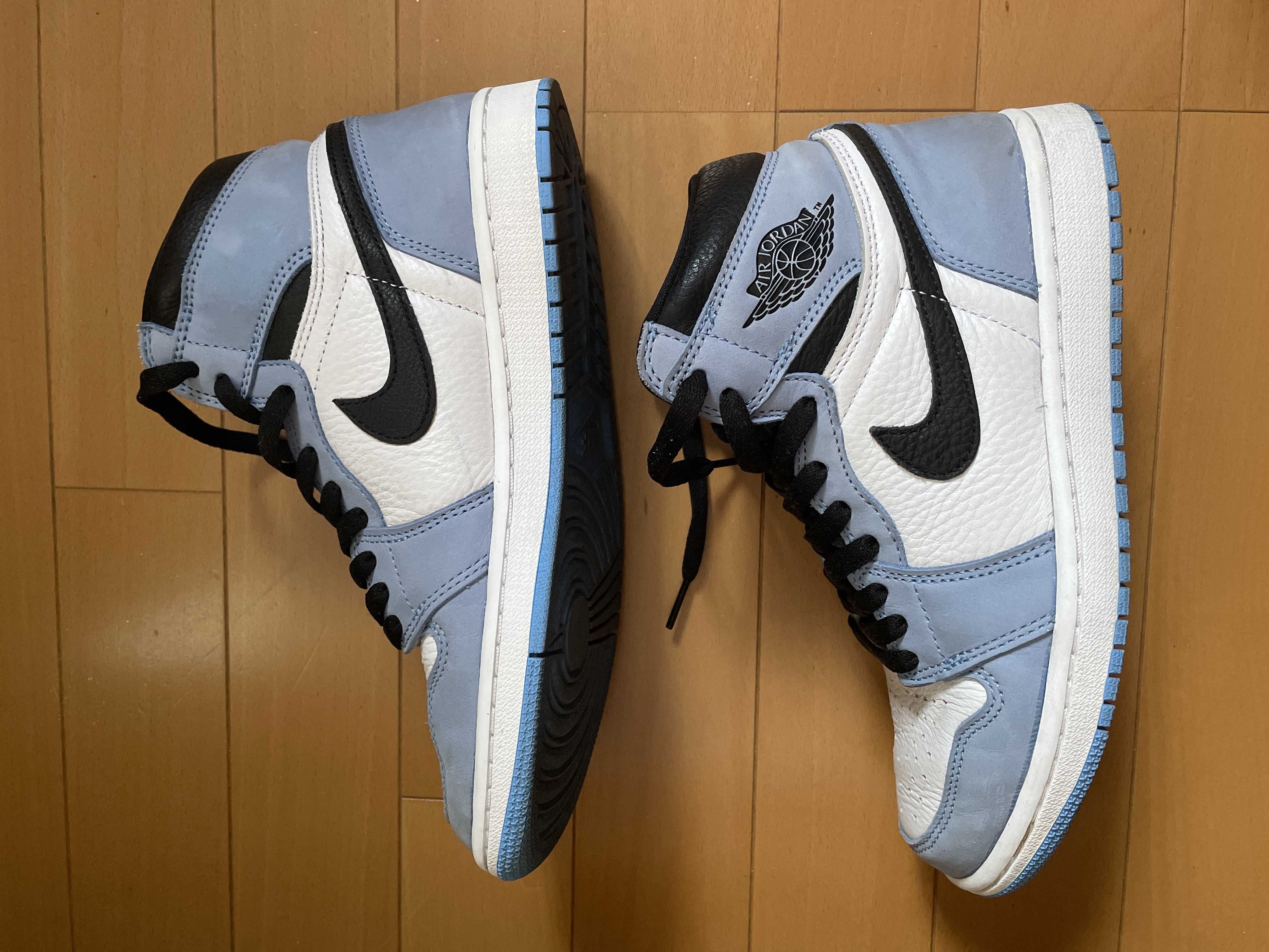 Nike Air Jordan 1 High OG "University Blue"