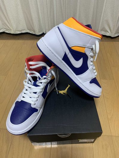 NIKE AIR JORDAN 1 MID "WHITE/NAVY/YELLOW"