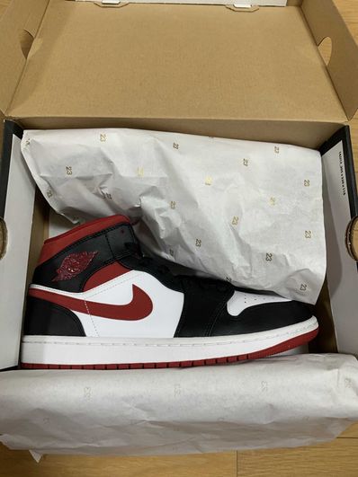 Nike Air Jordan 1 Mid "White/Gym Red Black"