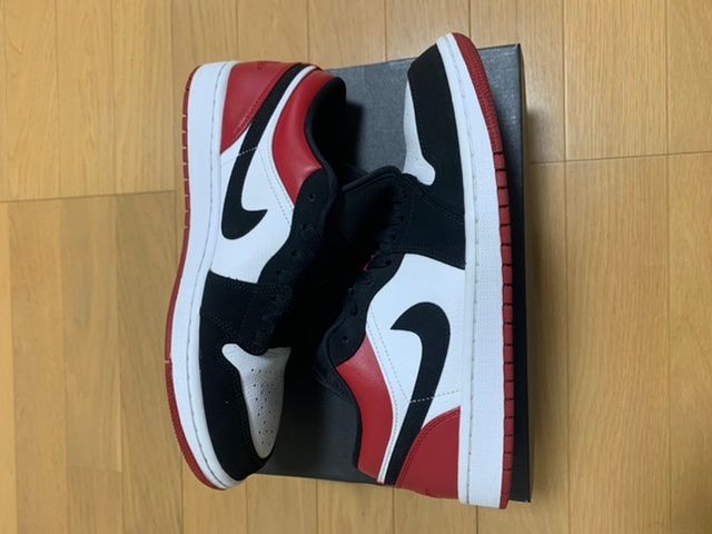 Nike Air Jordan 1 Low "Black Toe"