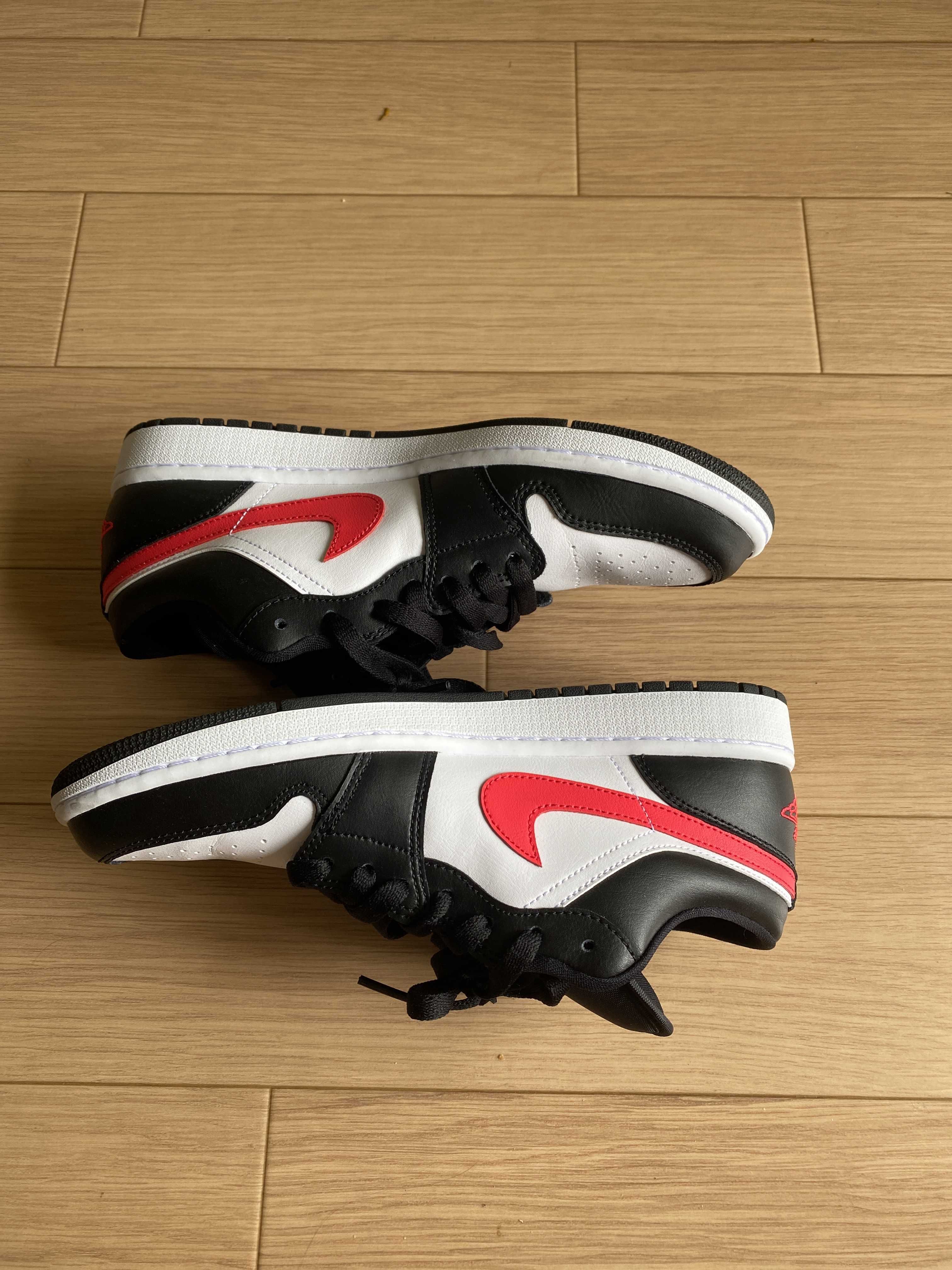 NIKE Women's AIR JORDAN 1 LOW "BLACK/SIREN RED/WHITE"