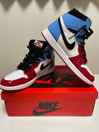 Nike Air Jordan 1 High OG "Fearless"