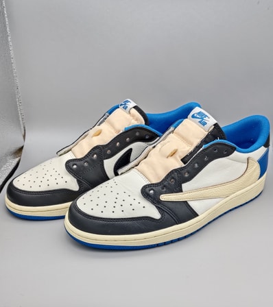 Travis Scott × fragment design × Nike Air Jordan 1 Low OG SP "Military Blue"