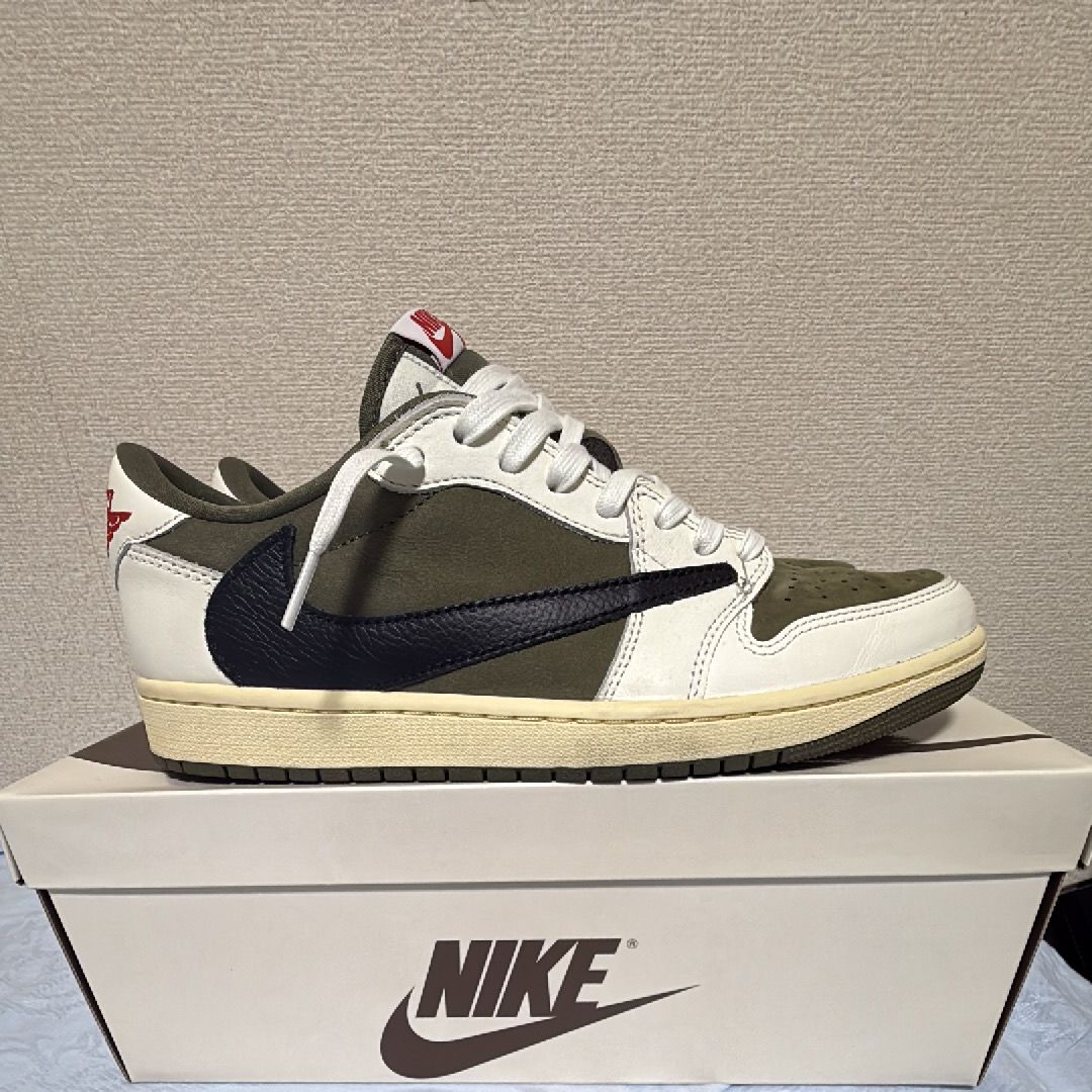 Travis Scott × Nike Air Jordan 1 Low OG SP "Reverse Olive"