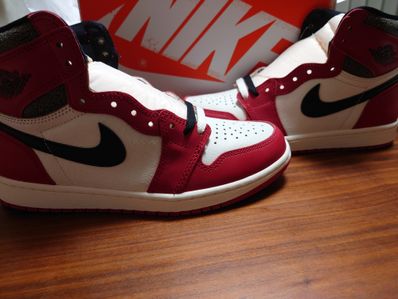 Nike Air Jordan 1 High OG "Lost & Found/Chicago"