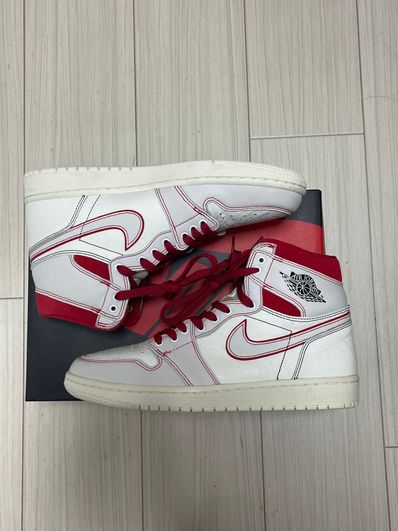 Nike Air Jordan 1 Retro High OG "Sail/University Red"