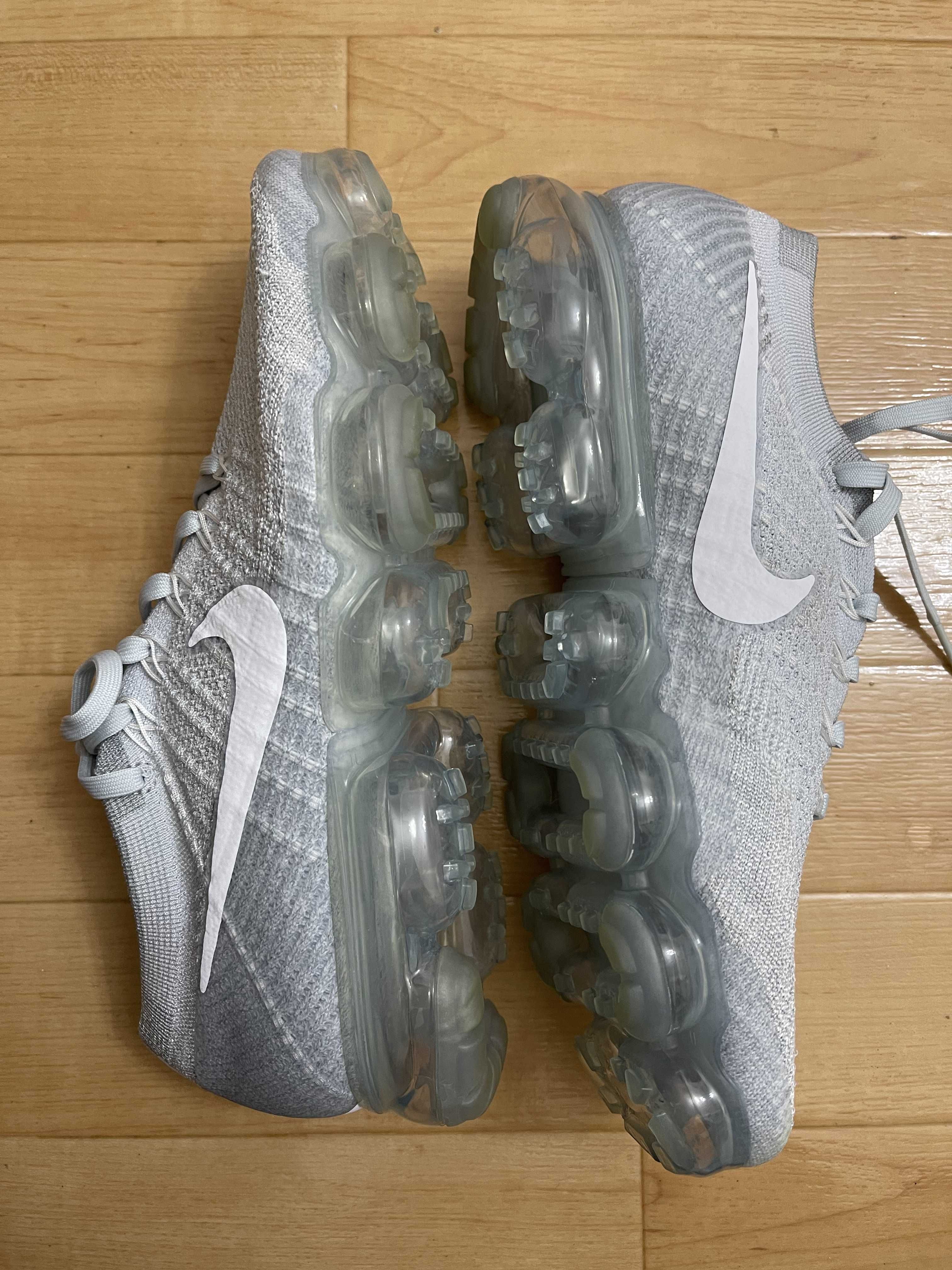 NIKE AIR VAPORMAX "PURE PLATINUM"