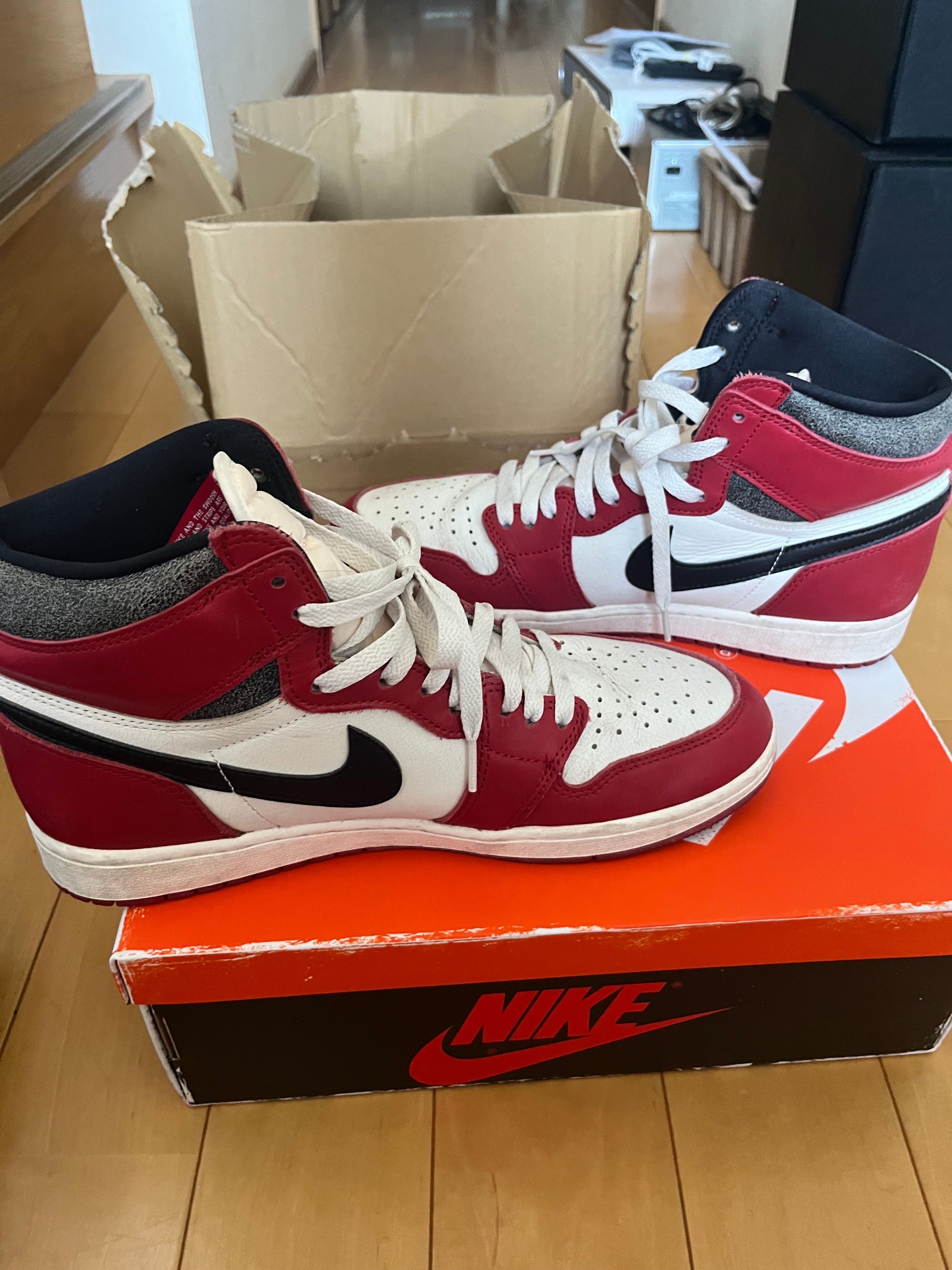Nike Air Jordan 1 High OG "Lost & Found/Chicago"