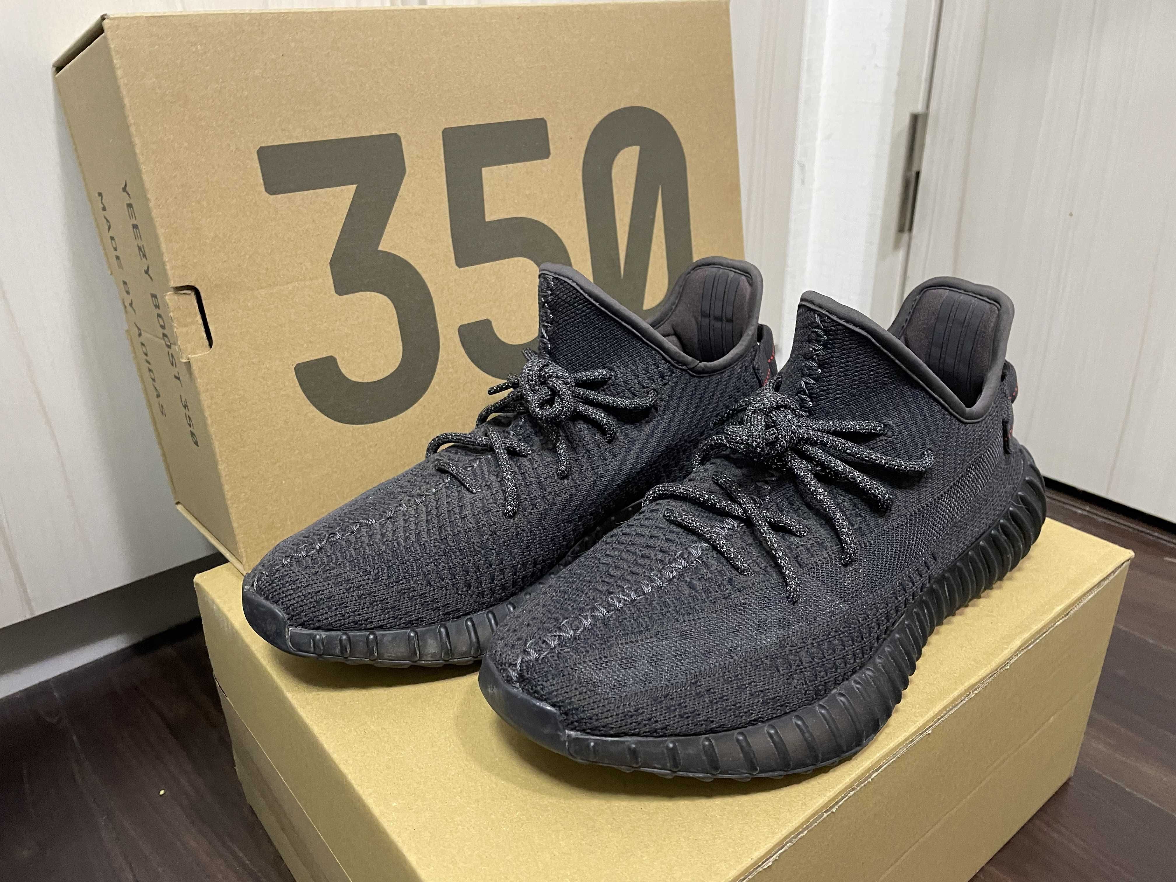 adidas YEEZY Boost 350 V2 "Black"