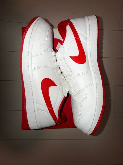 Nike Air Jordan 1 Retro Low OG "White and University Red"
