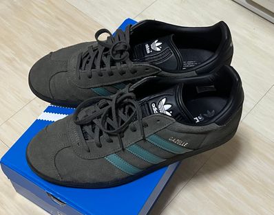 adidas Gazelle "Pantone/Core Black"