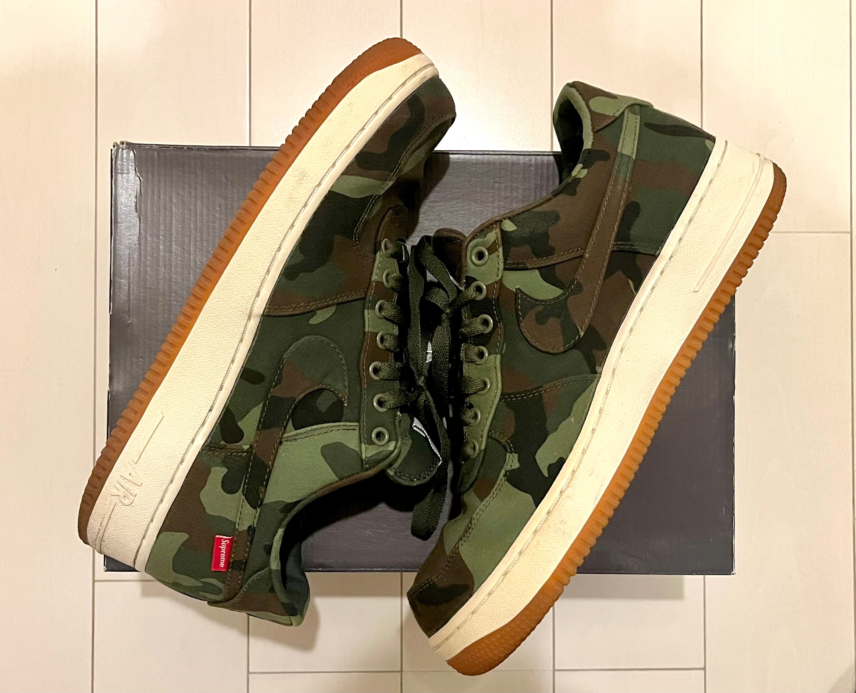 Supreme × Nike Air Force 1 Low "Camouflage"