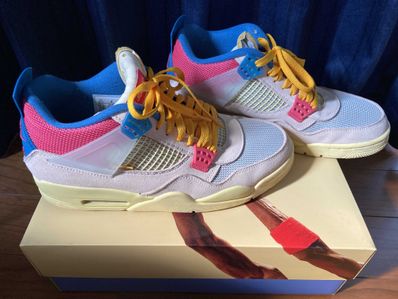 UNION × Nike Air Jordan 4 SP "Guava Ice/Light Fusion Red"