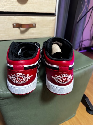 Nike Air Jordan 1 Low "Bred Toe"