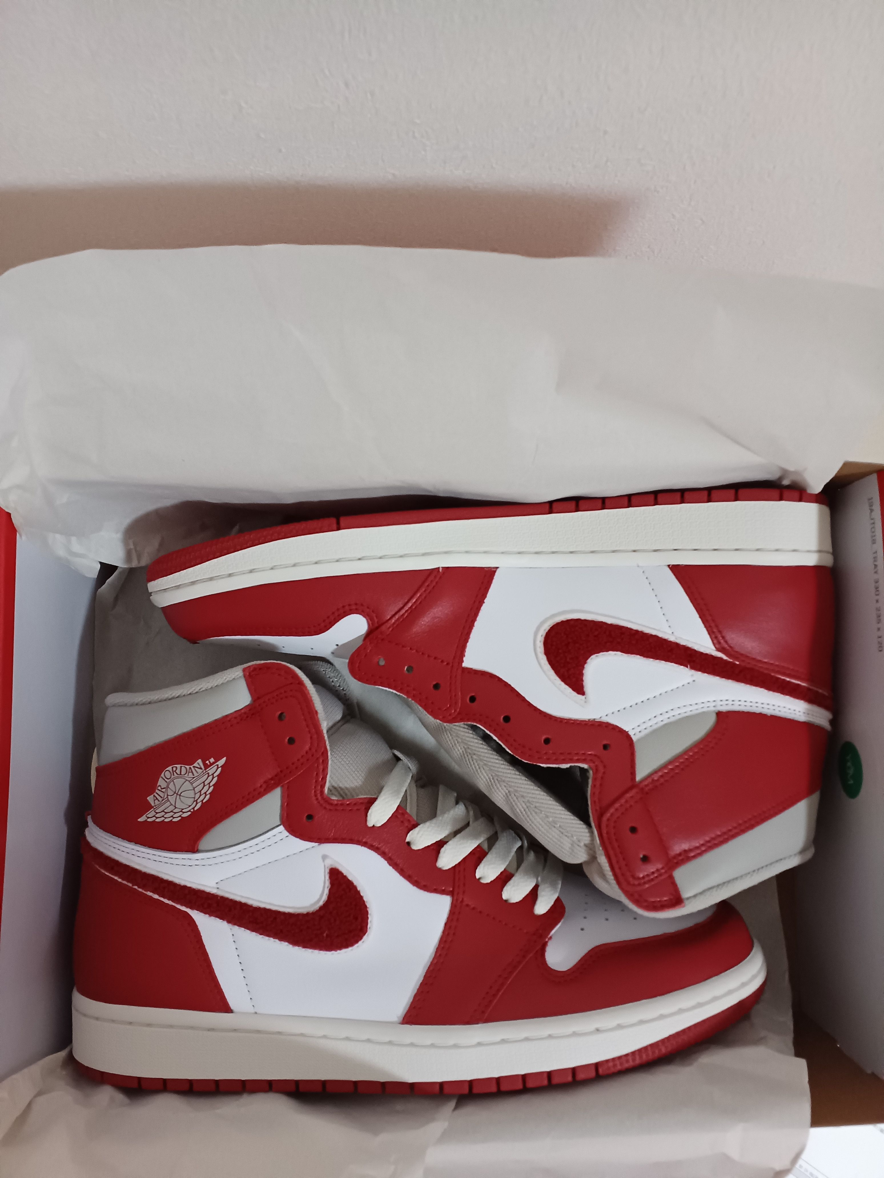 Nike Women's Air Jordan 1 High OG "Newstalgia"