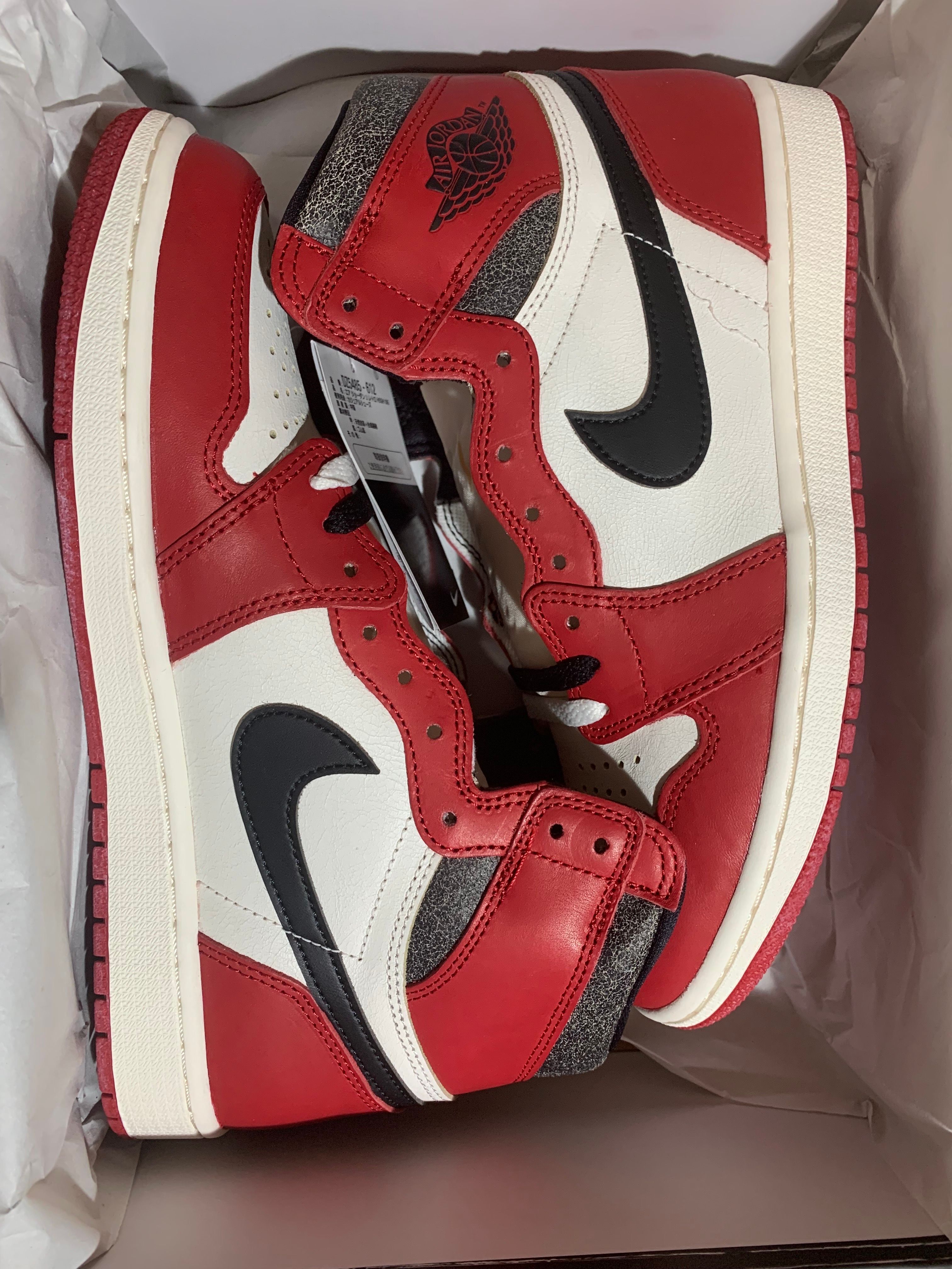 Nike Air Jordan 1 High OG "Lost & Found/Chicago"