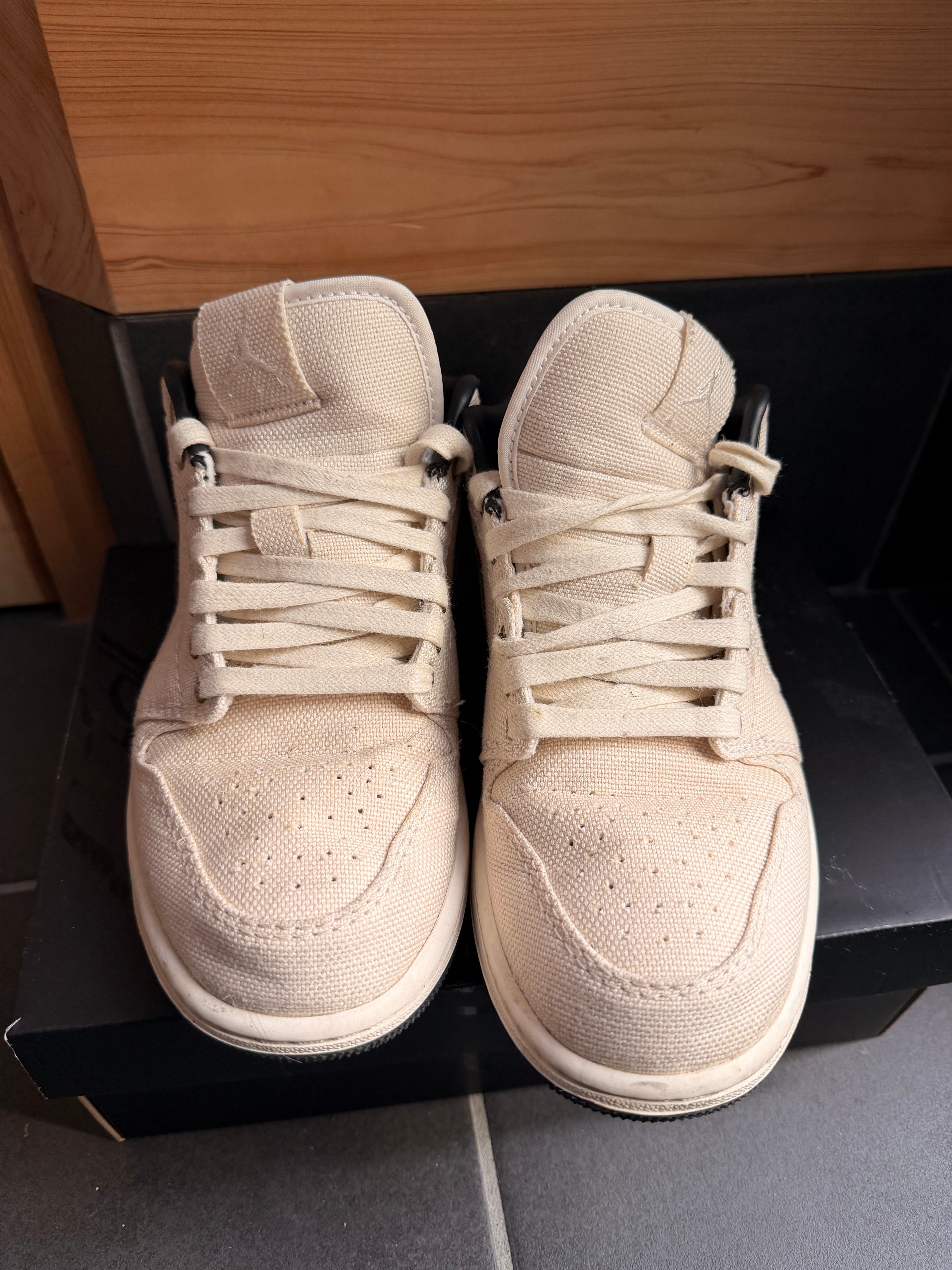 Nike Air Jordan 1 Low PRM "Pale Ivory"