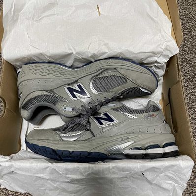 New Balance 2002R "Gray"