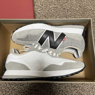 Levi's × New Balance 327 "Gray/Black"