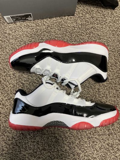 Nike Air Jordan 11 Low "Gym Red"