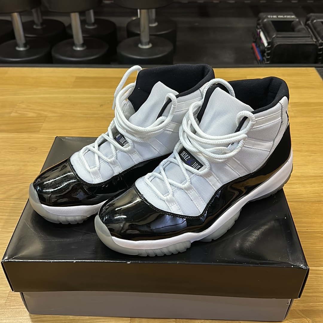 Nike Air Jordan 11 Retro "Concord" (2018)