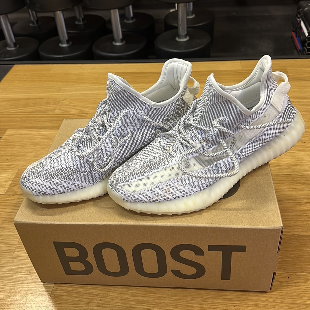 adidas YEEZY Boost 350V2 "Static"
