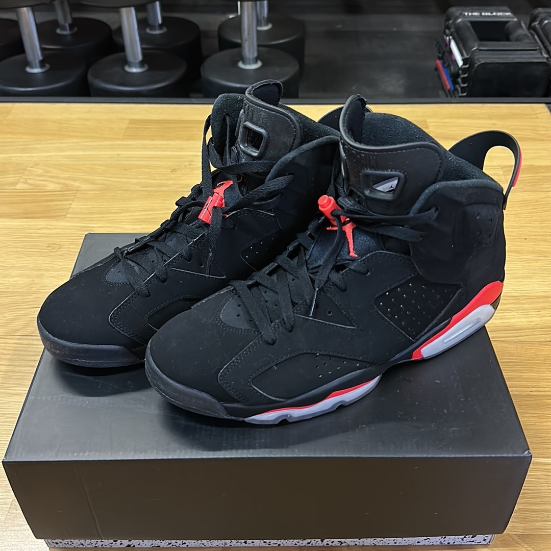 Nike Air Jordan 6 Retro "Infrared Salesman"