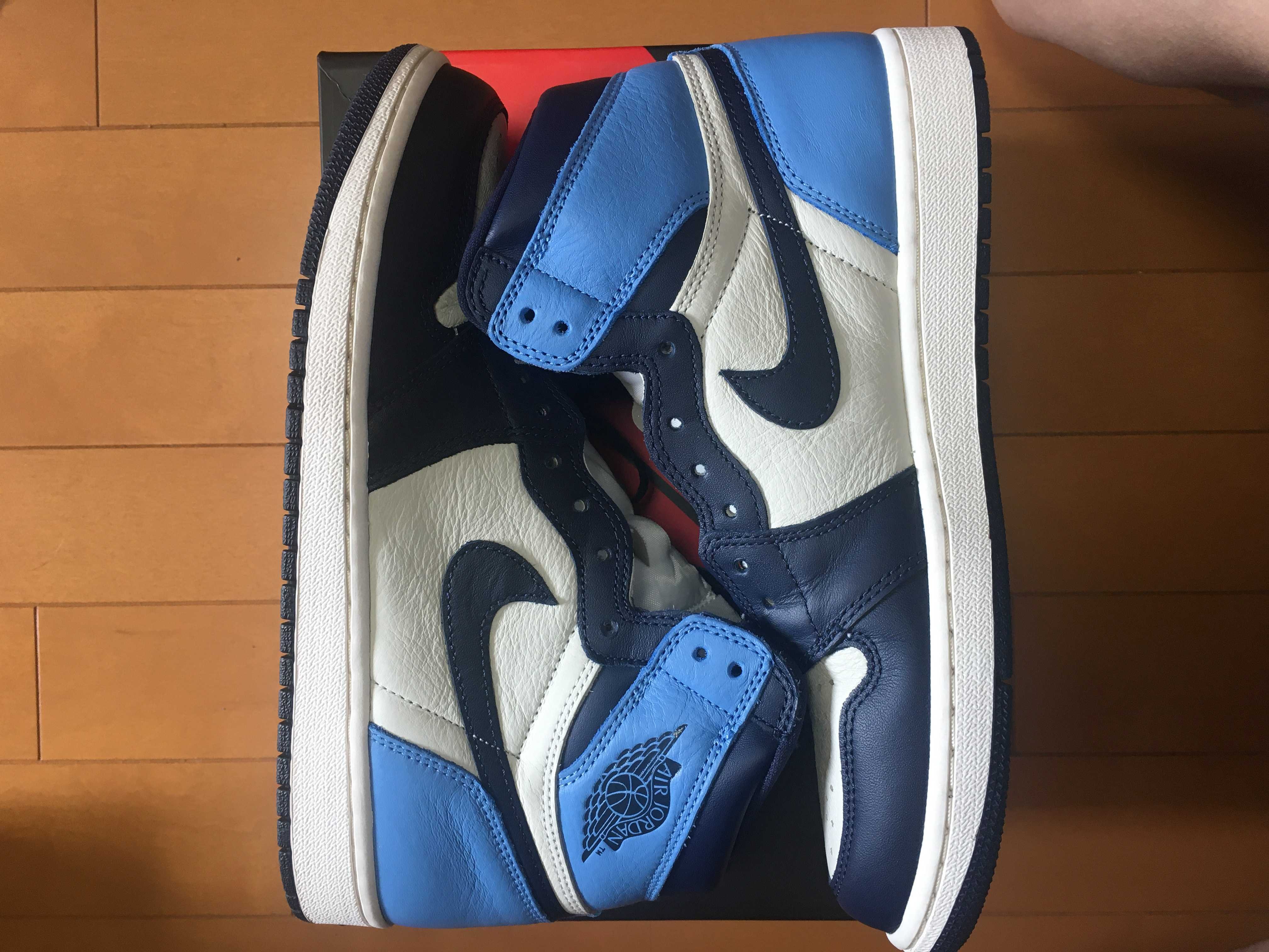 Nike Air Jordan 1 Retro High OG "Obsidian/University Blue"