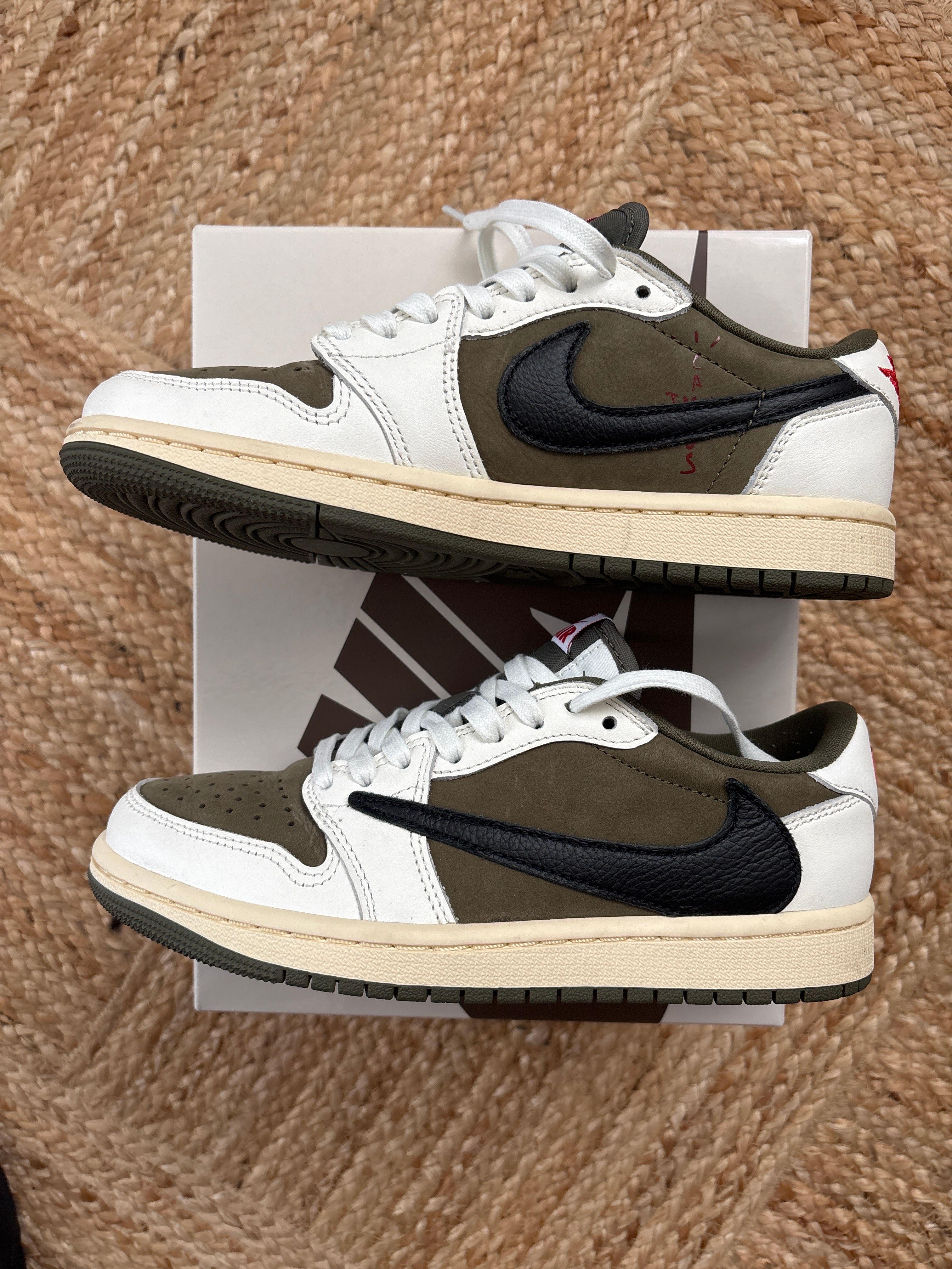 Travis Scott × Nike Air Jordan 1 Low OG SP "Reverse Olive"