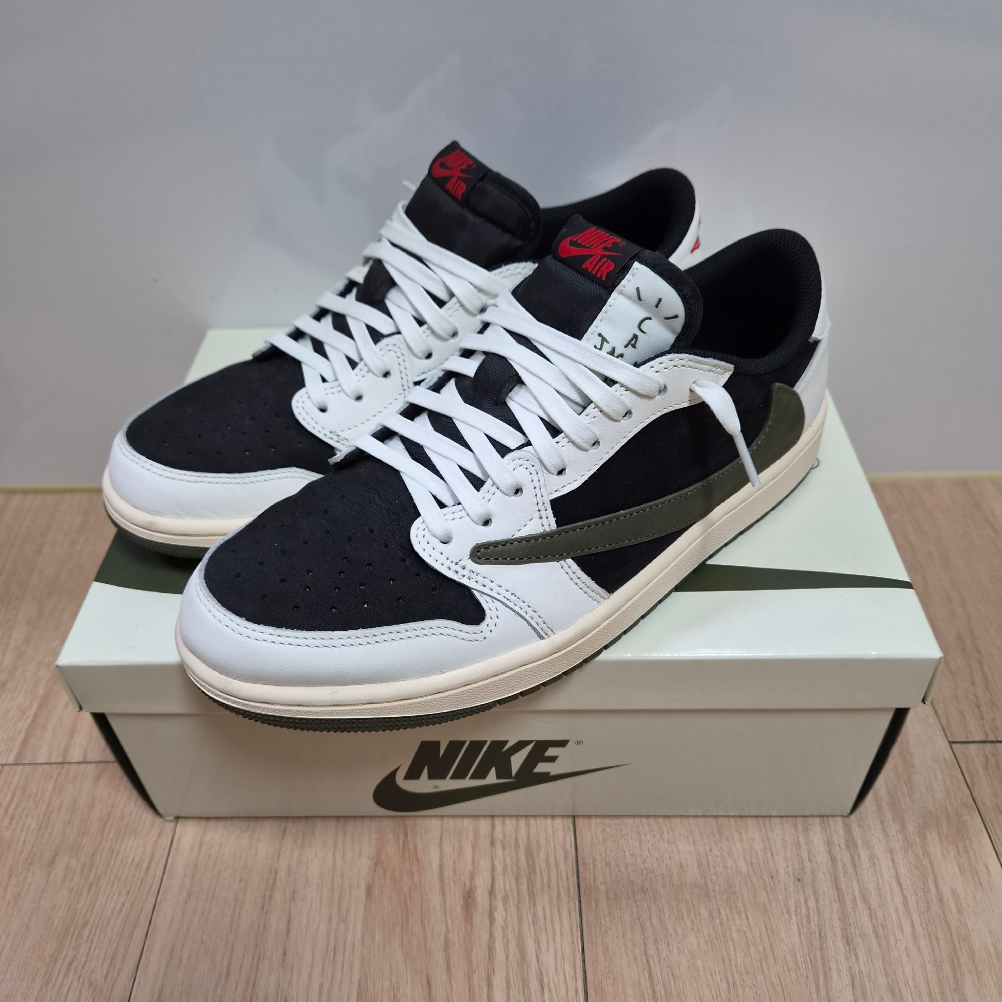 Travis Scott × Nike Women's Air Jordan 1 Low OG "Medium Olive"