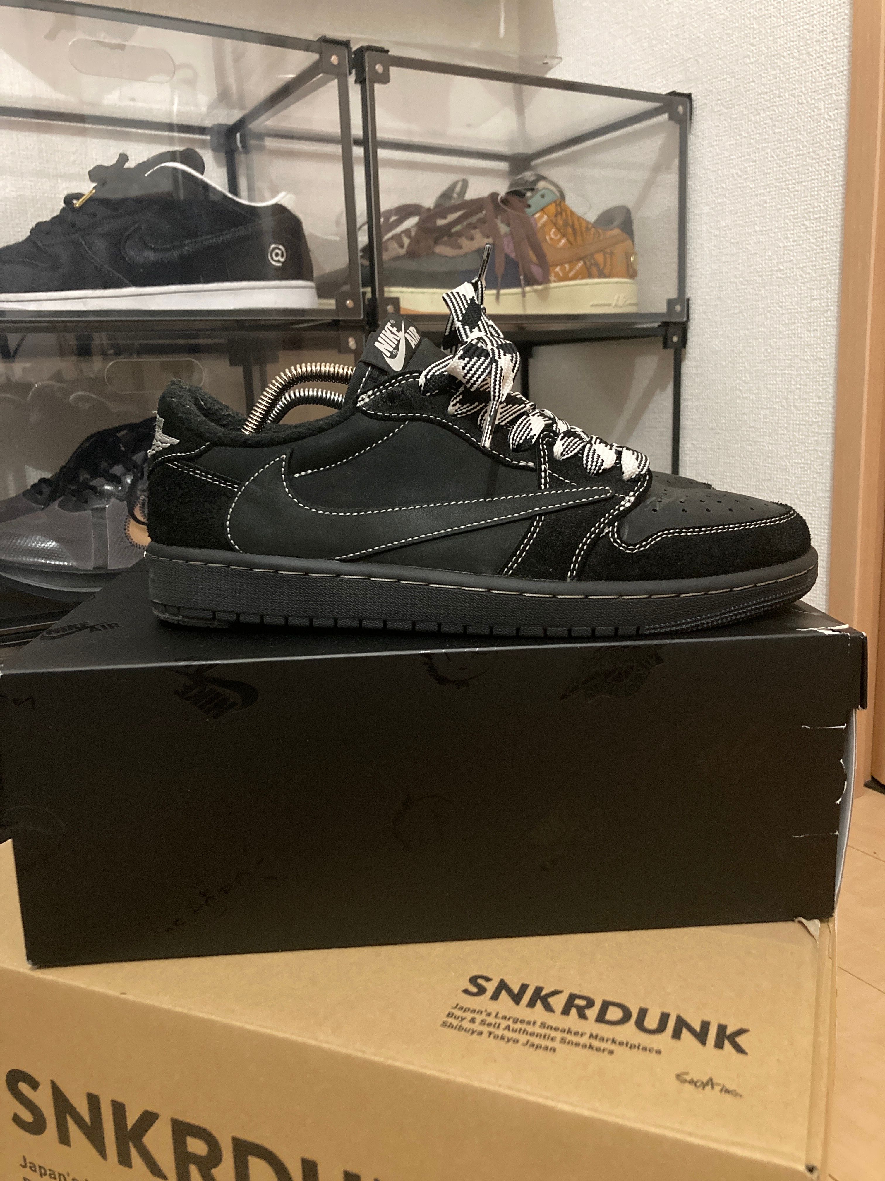 Travis Scott × Nike Air Jordan 1 Low OG SP "Black Phantom"