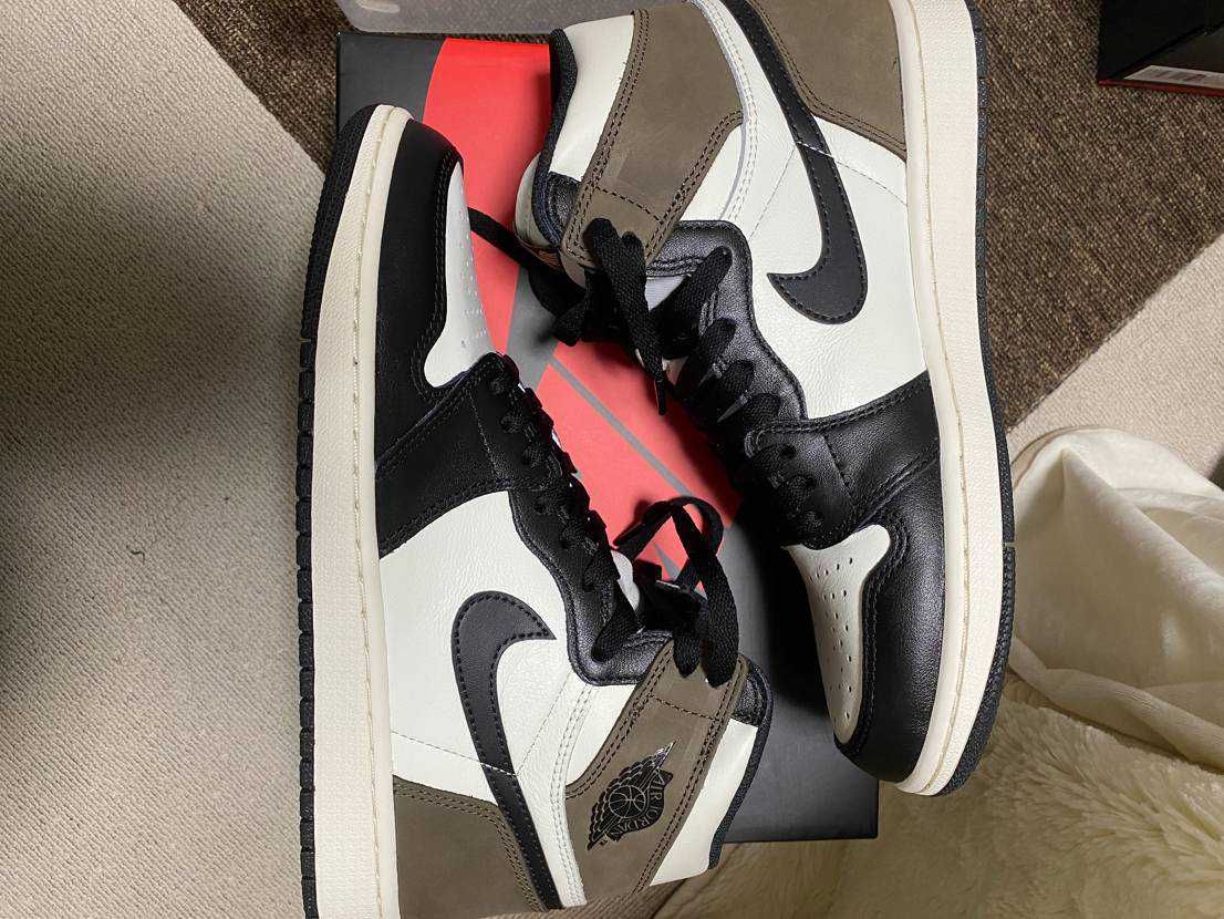 Nike Air Jordan 1 High OG "Sail/Dark Mocha/Black"