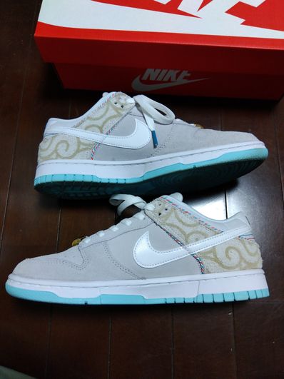 Nike Dunk Low "Barber Shop Grey"