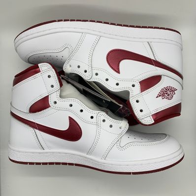 Nike Air Jordan 1 High '85 "Metallic Burgundy"