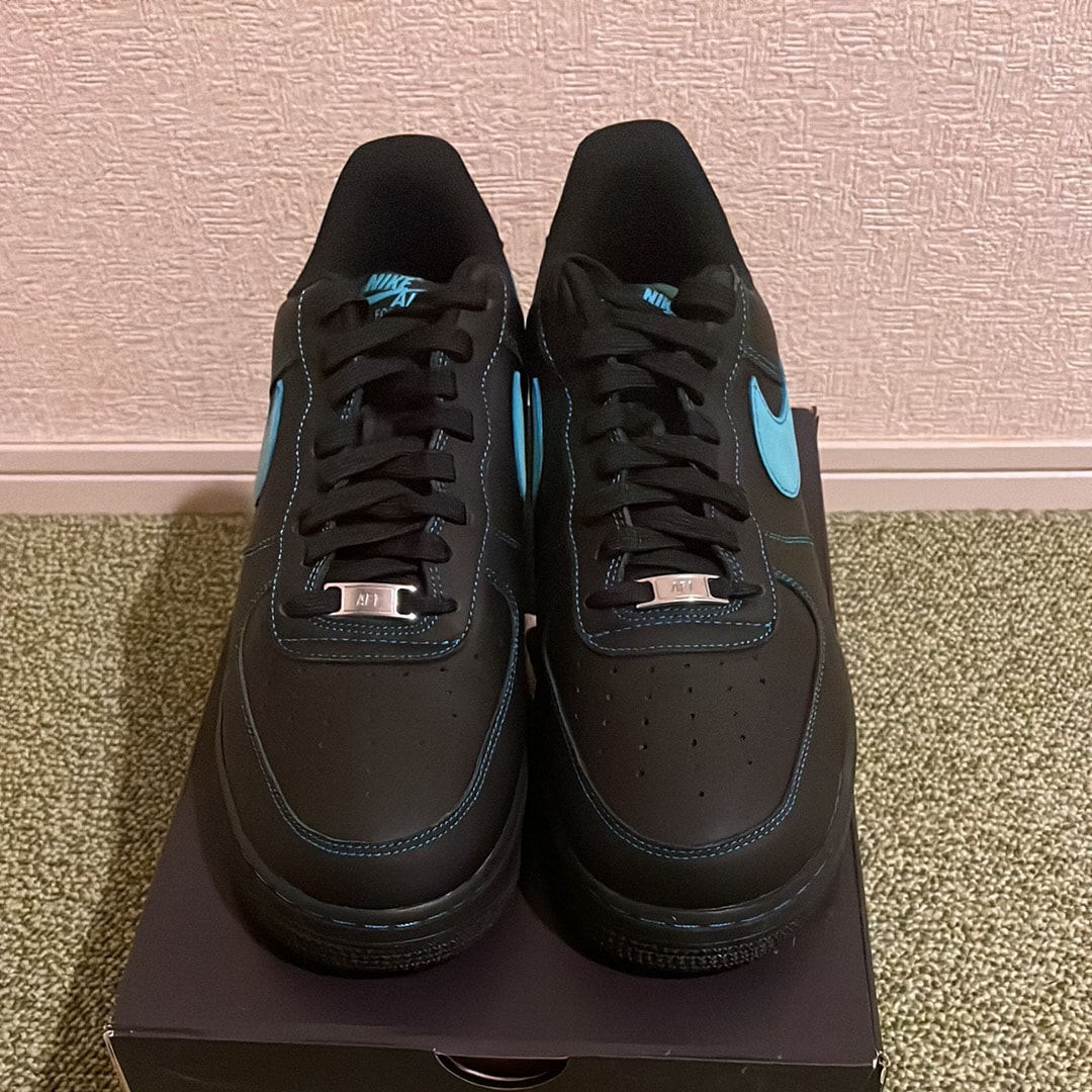 Nike Air Force 1 Low "Black Tiffany"