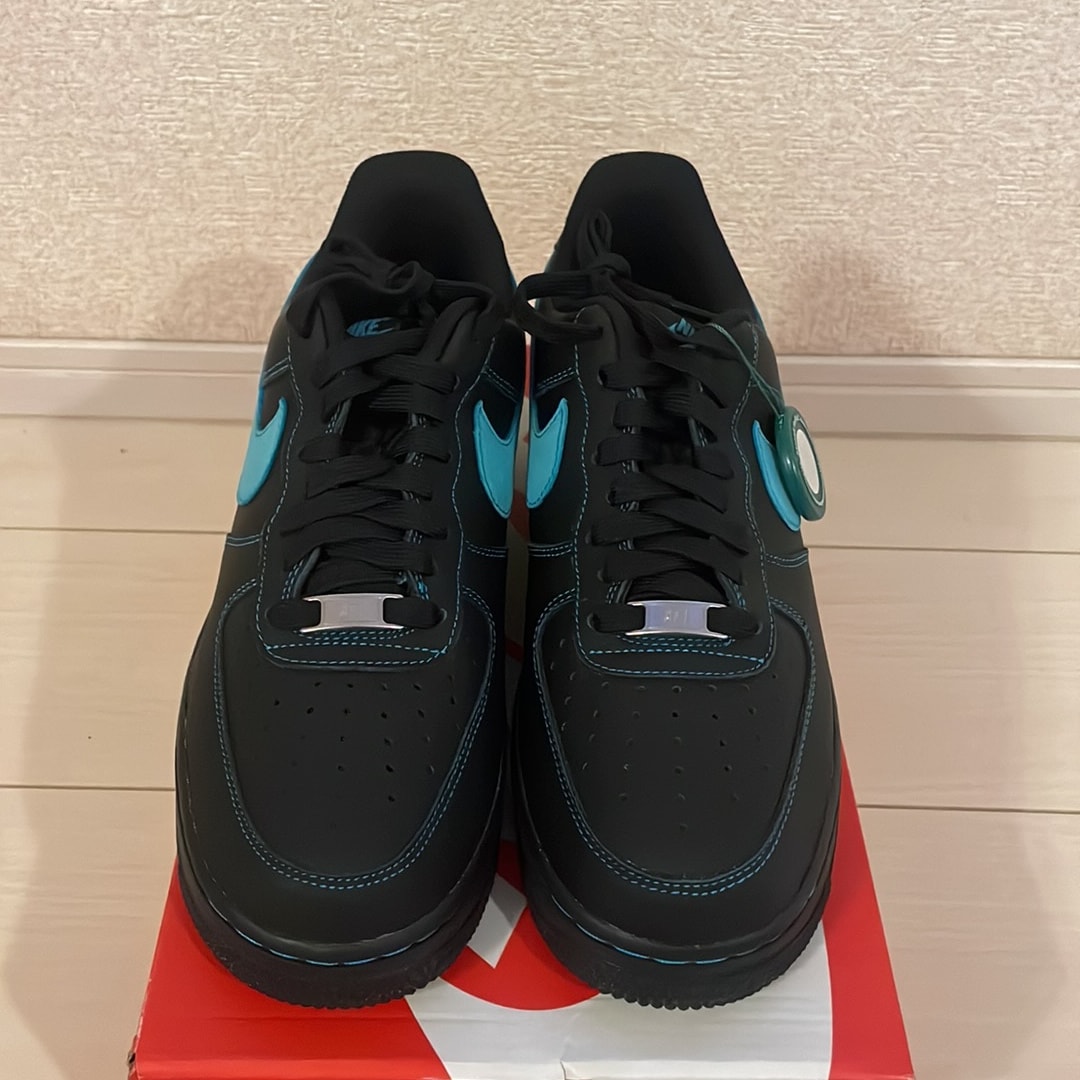 Nike Air Force 1 Low "Black Tiffany"