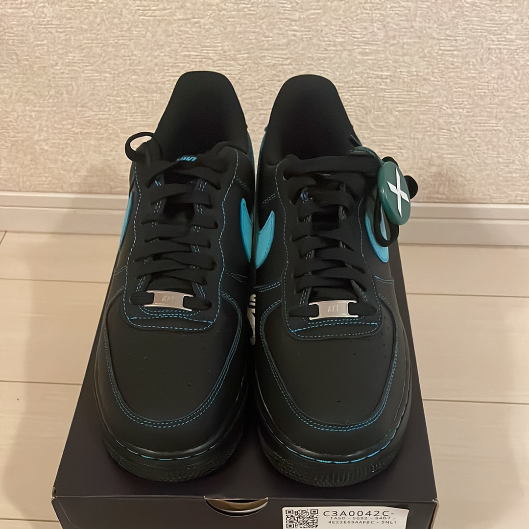 Nike Air Force 1 Low "Black Tiffany"