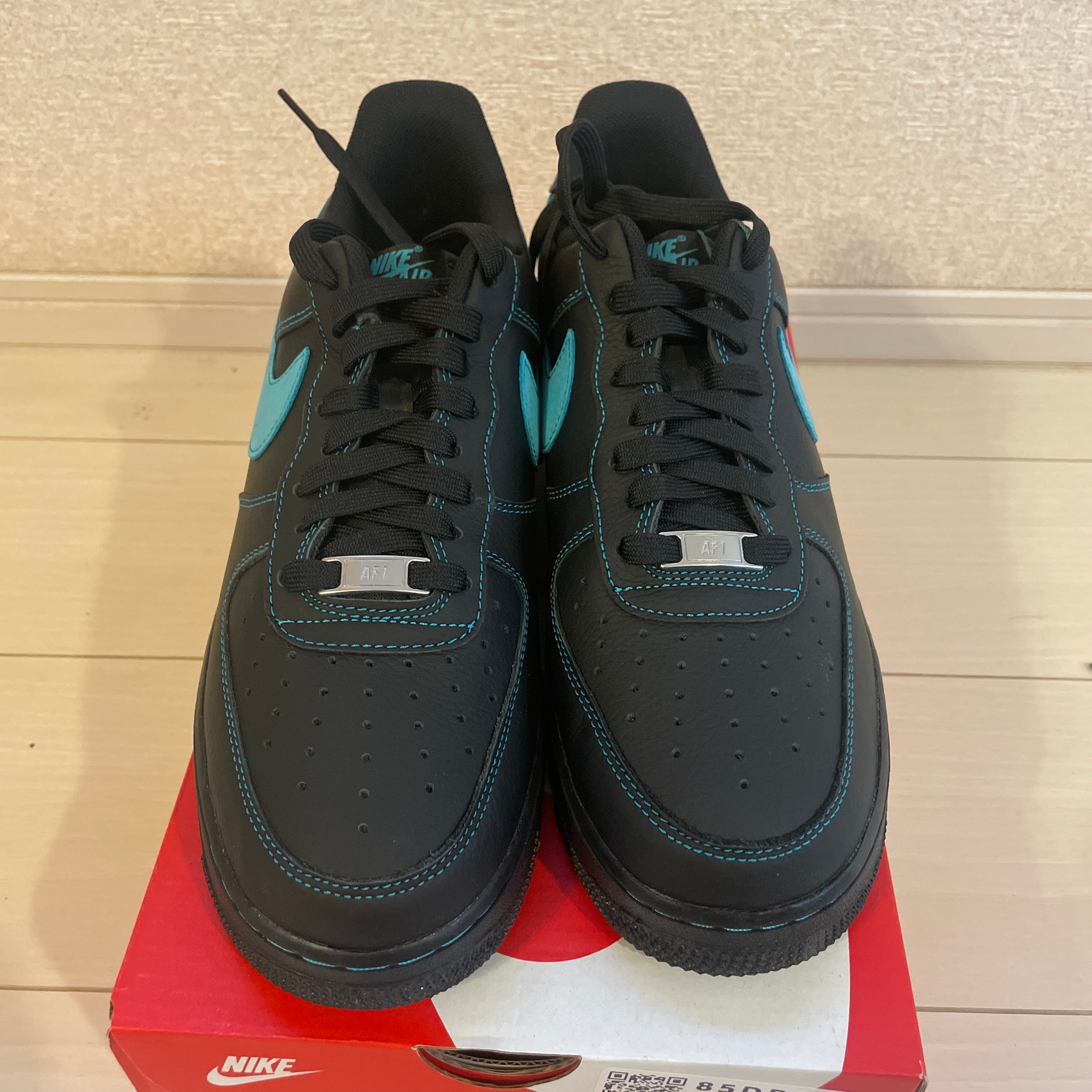 ナイキ エアフォース1 ロー "ブラックティファニー"