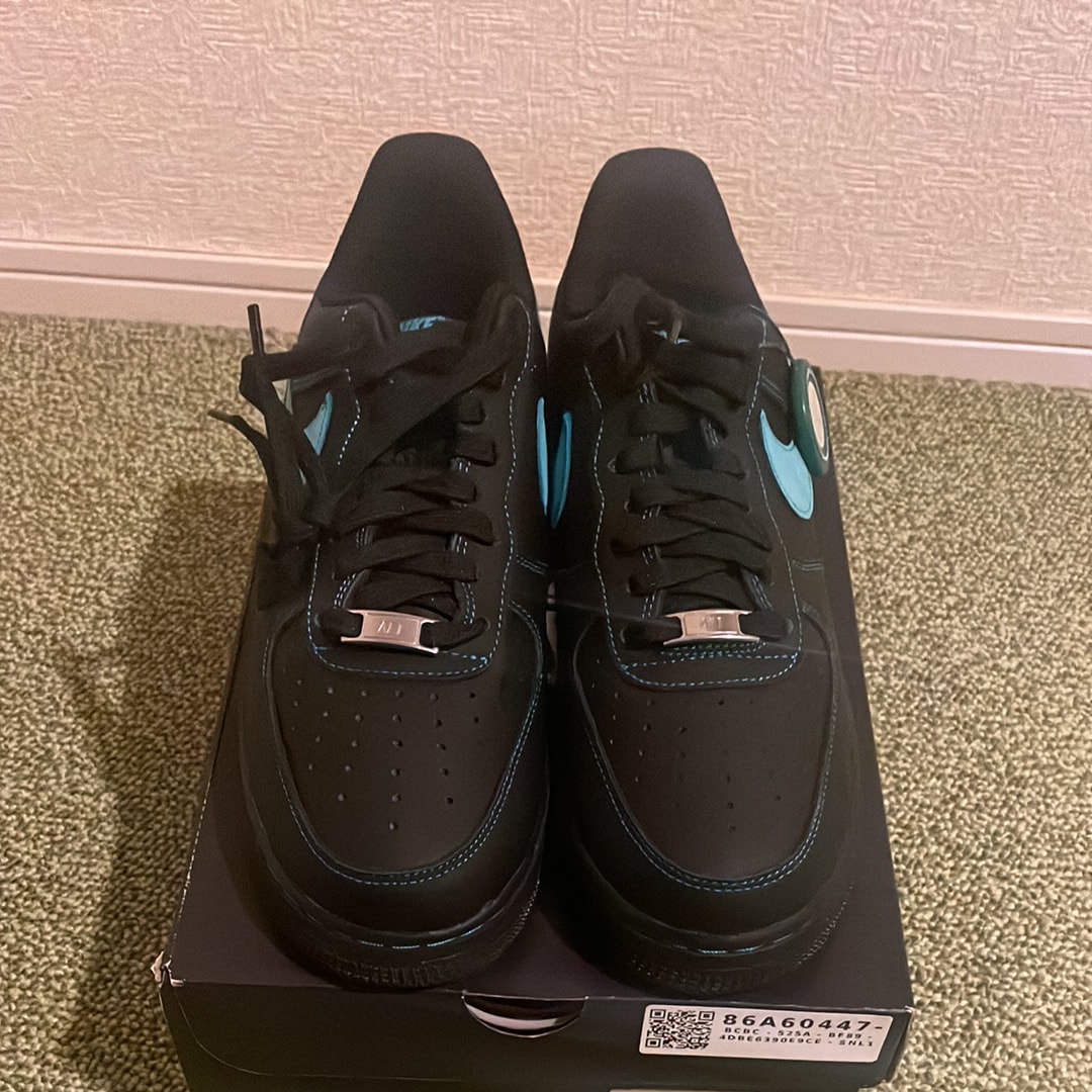 ナイキ エアフォース1 ロー "ブラックティファニー"