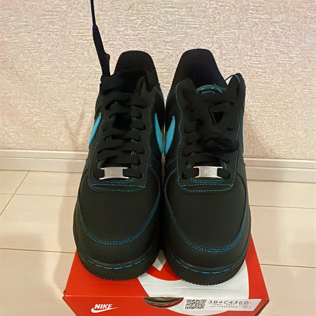 Nike Air Force 1 Low "Black Tiffany"