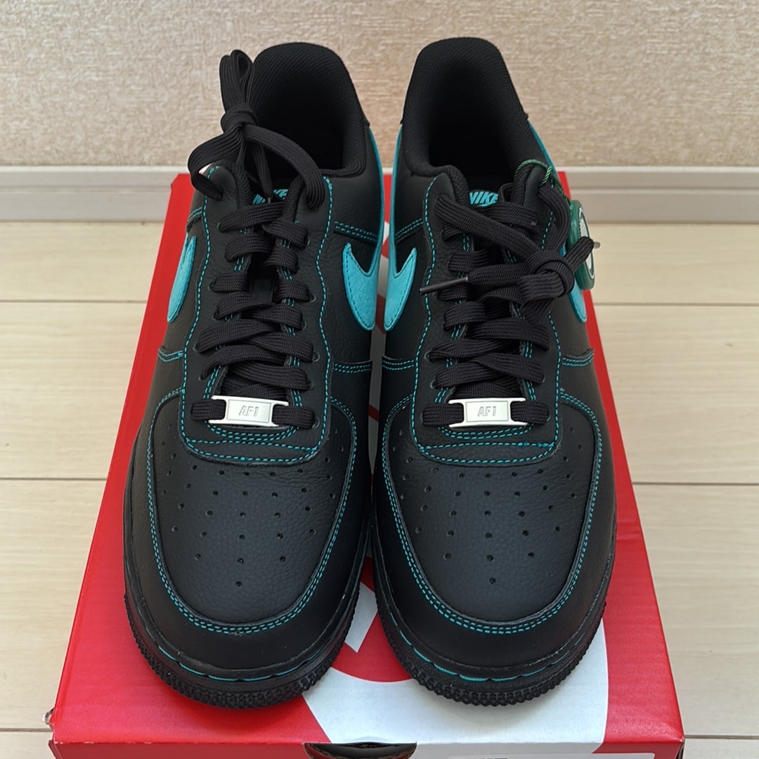 Nike Air Force 1 Low "Black Tiffany"