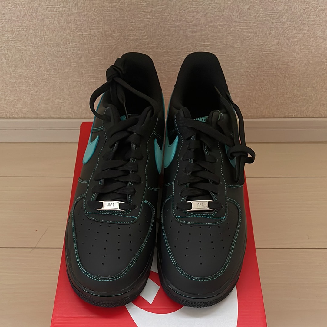 Nike Air Force 1 Low "Black Tiffany"