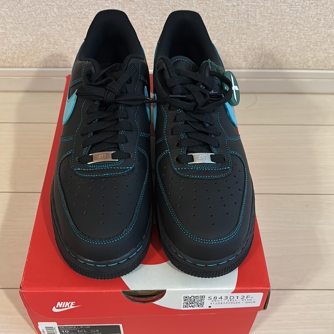 Nike Air Force 1 Low "Black Tiffany"