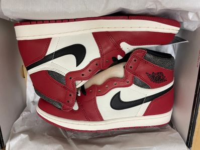 Nike Air Jordan 1 High OG "Lost & Found/Chicago"