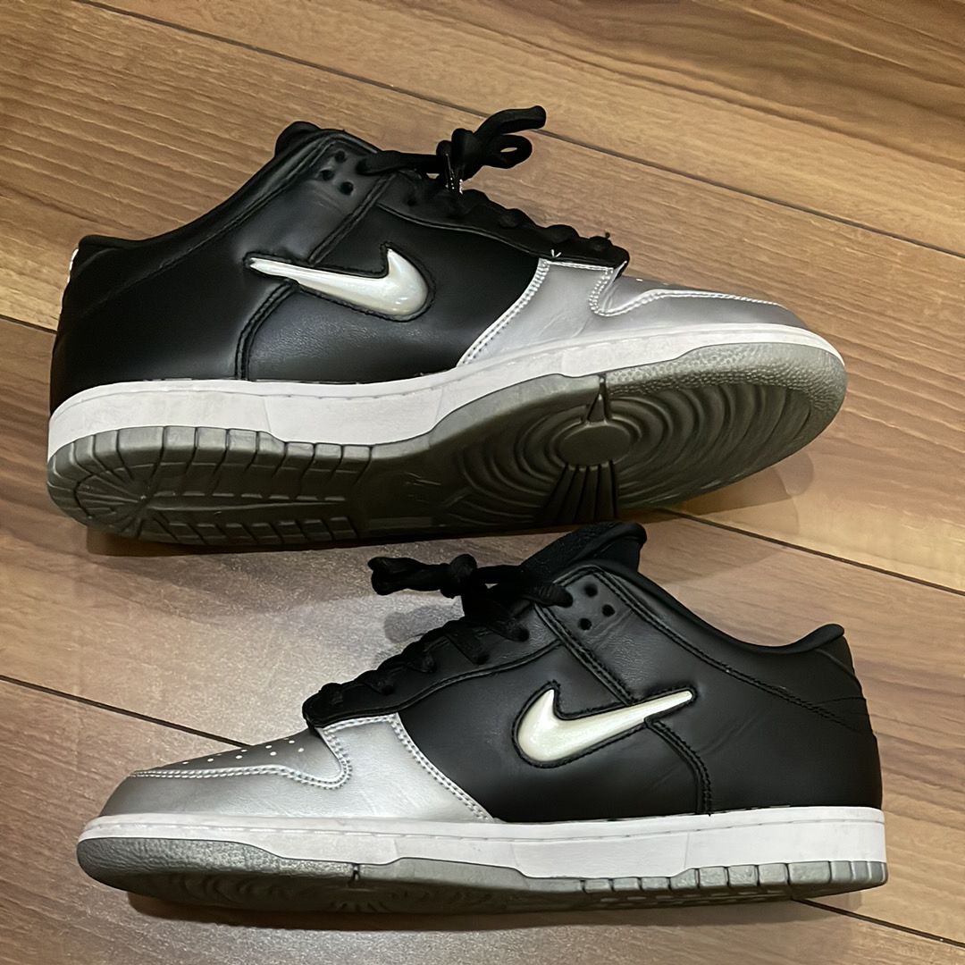 Supreme × Nike Dunk Low "Metallic Silver/Black"
