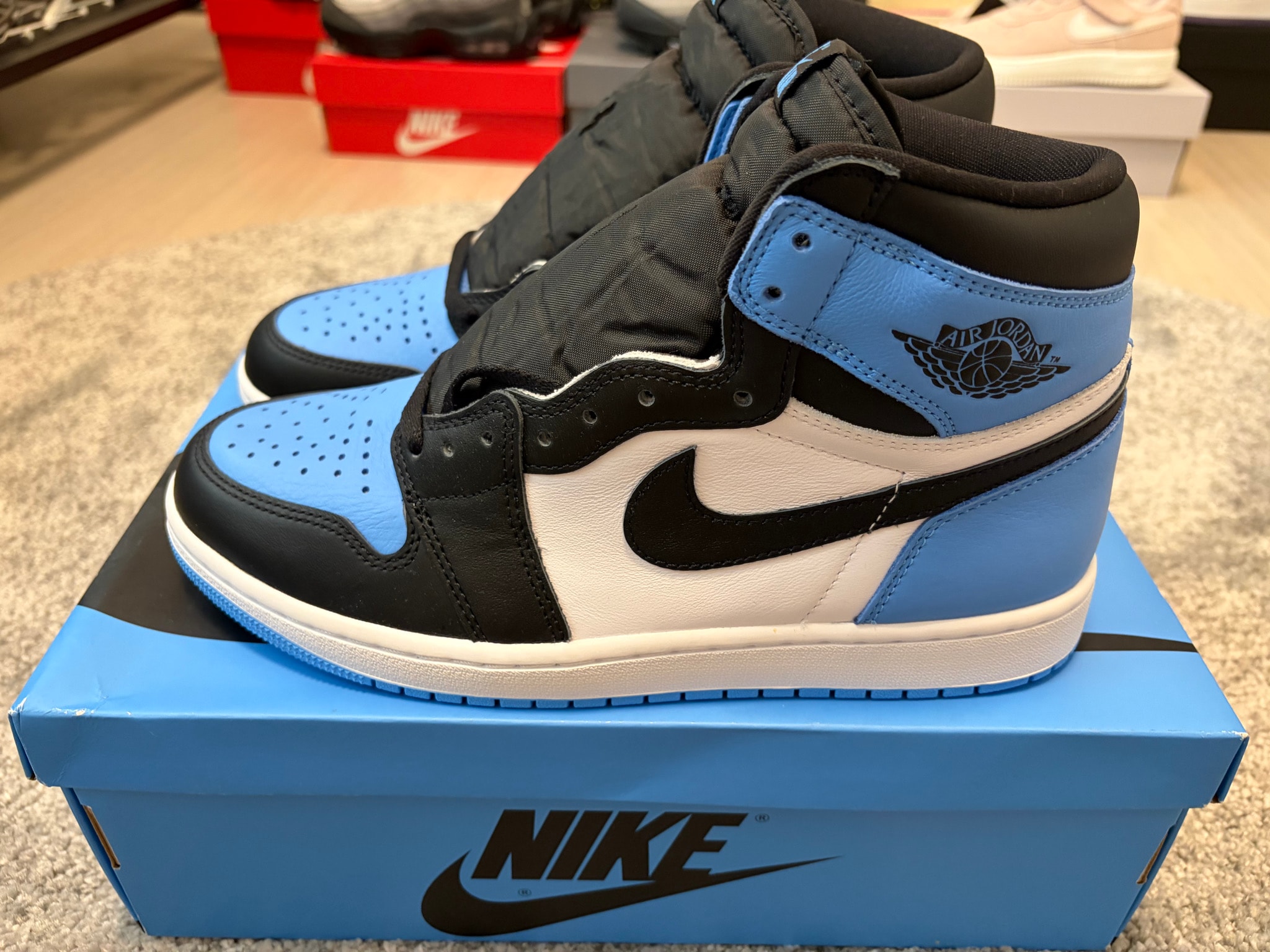 Nike Air Jordan 1 Retro High OG "University Blue/UNC Toe"