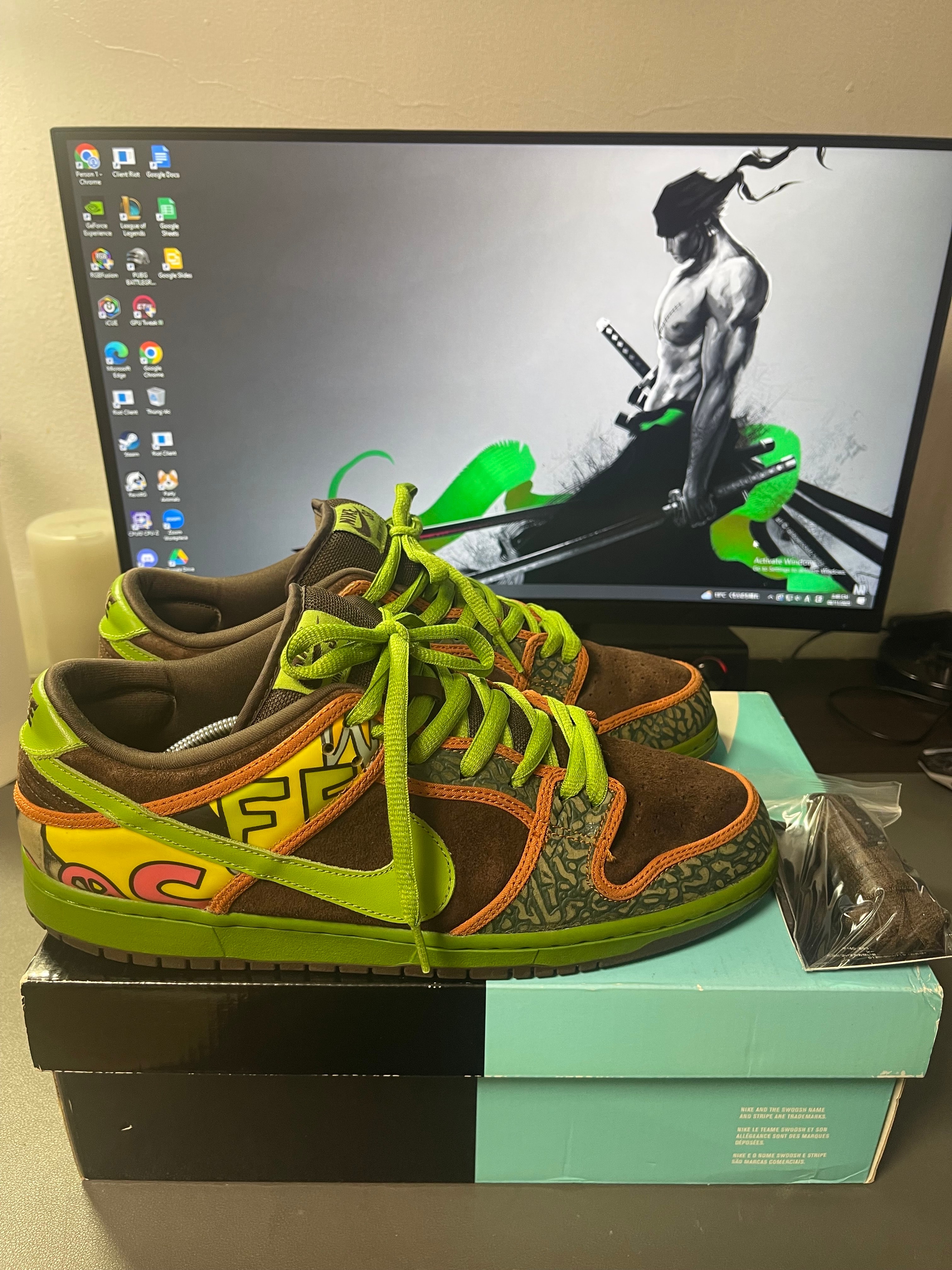 Nike SB Dunk Low "De La Soul" (2015)